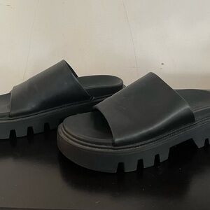 black platform sandals